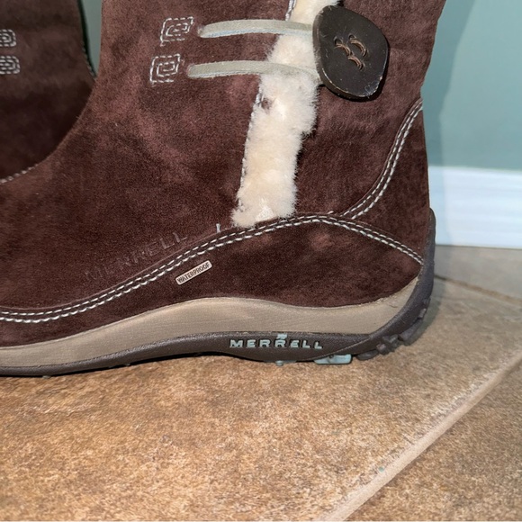 LIKE NEW - Merrell Yarra Snow Boots - Picture 8 of 11